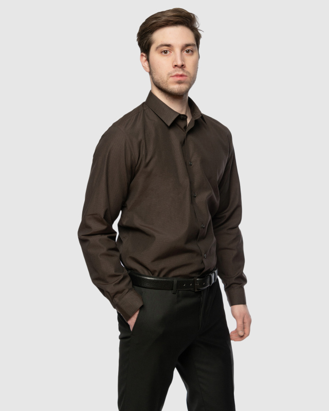 Темно-коричневая рубашка с деликатным точечным рисунком