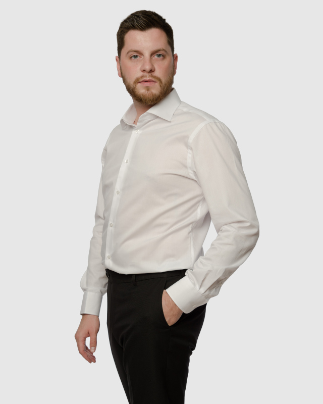 Белая рубашка с универсальной манжетой из ткани с структурным рисунком